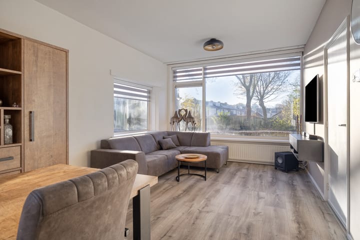 Photo 13 of Vondellaan 23