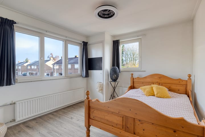 Photo 18 of Vondellaan 23