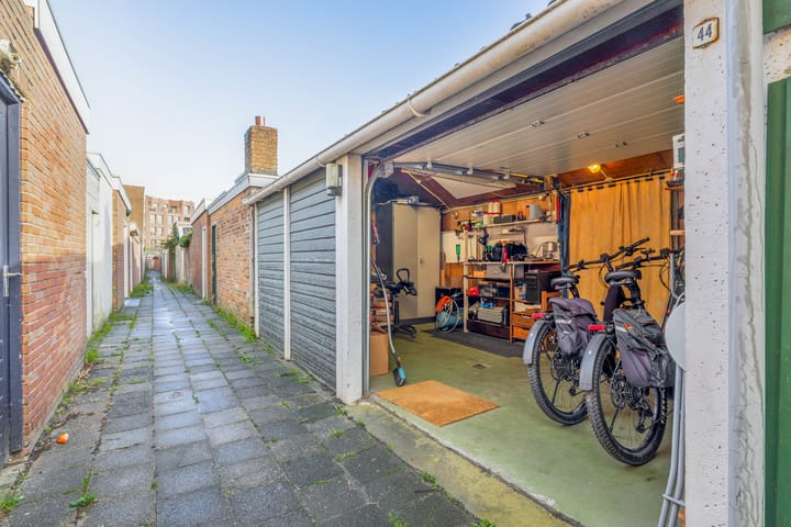 Foto 32 van Janzenstraat 44