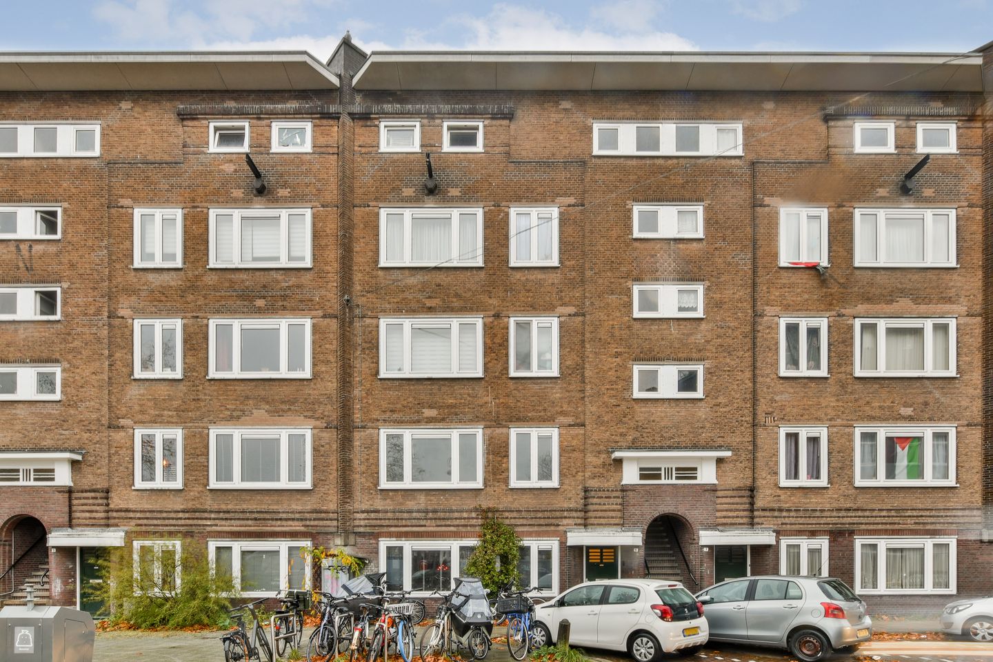 Photo 1 of Chasséstraat 5-1