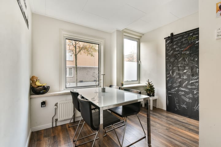 Photo 2 of Cleyburchstraat 11-B