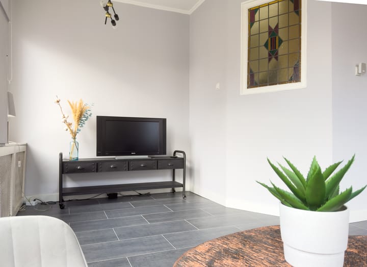 Photo 6 of Dirk van Wassenaarstraat 12-B