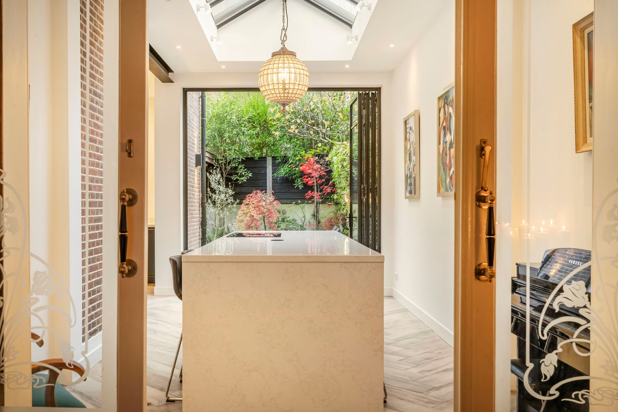 Foto 9 van Burgemeester Weertsstraat 63