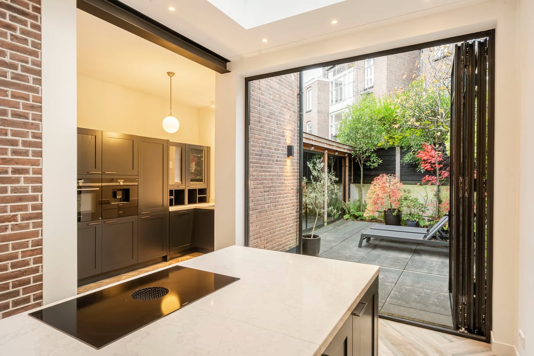 Foto 11 van Burgemeester Weertsstraat 63