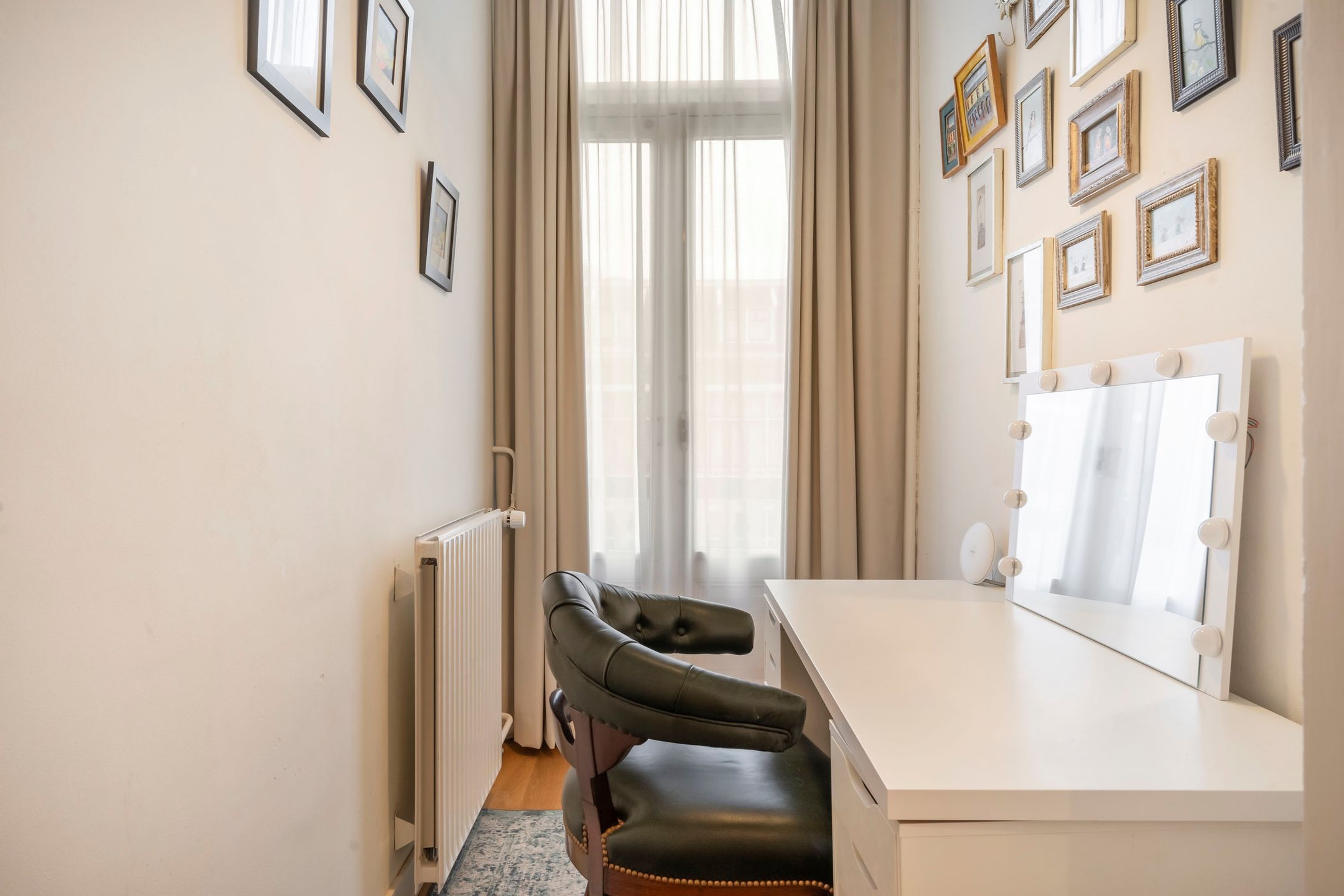 Foto 27 van Burgemeester Weertsstraat 63