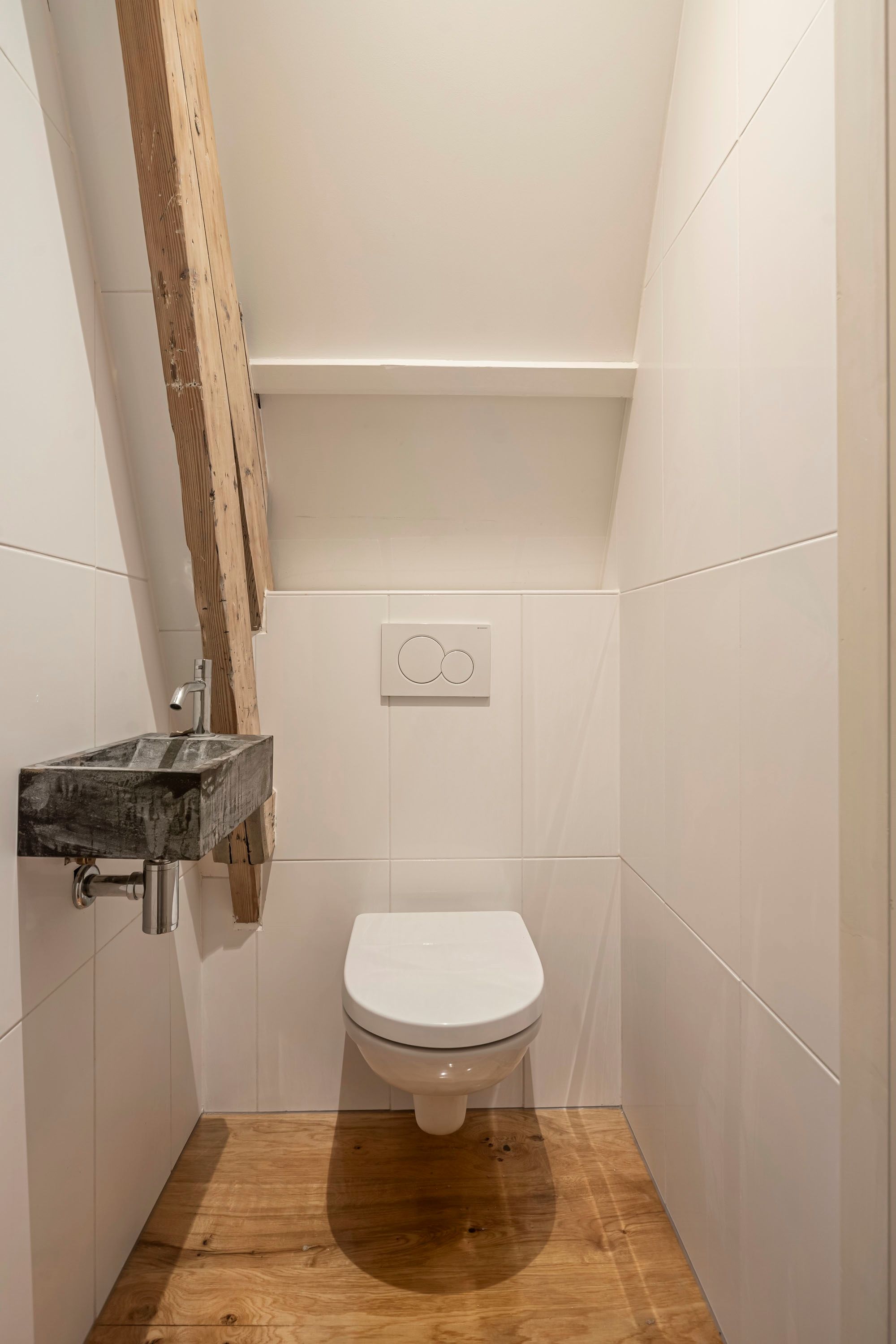 Foto 39 van Burgemeester Weertsstraat 63