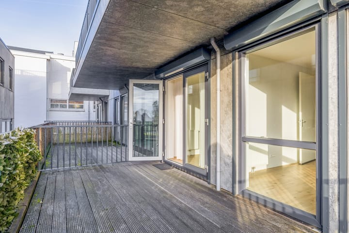 Photo 3 of Zaanweg 118-F