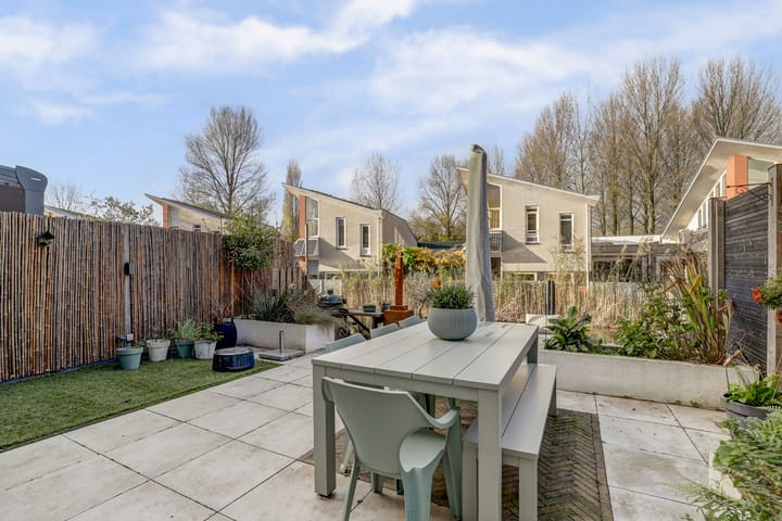 Foto 44 van Iroko 194