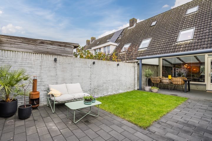 Foto 21 van van Heinsbergstraat 107