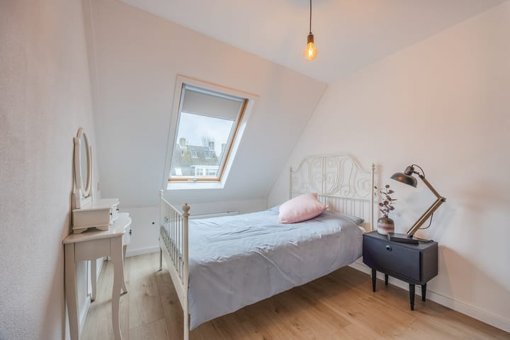 Foto 32 van van Heinsbergstraat 107