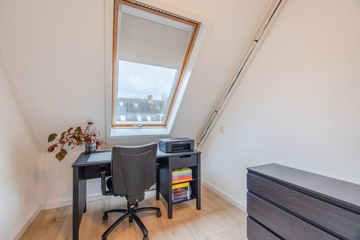 Foto 35 van van Heinsbergstraat 107