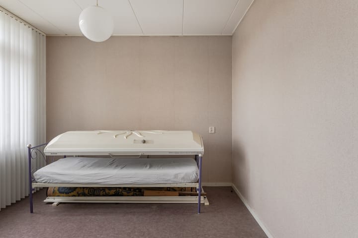 Photo 21 of Pieter Taemszstraat 26