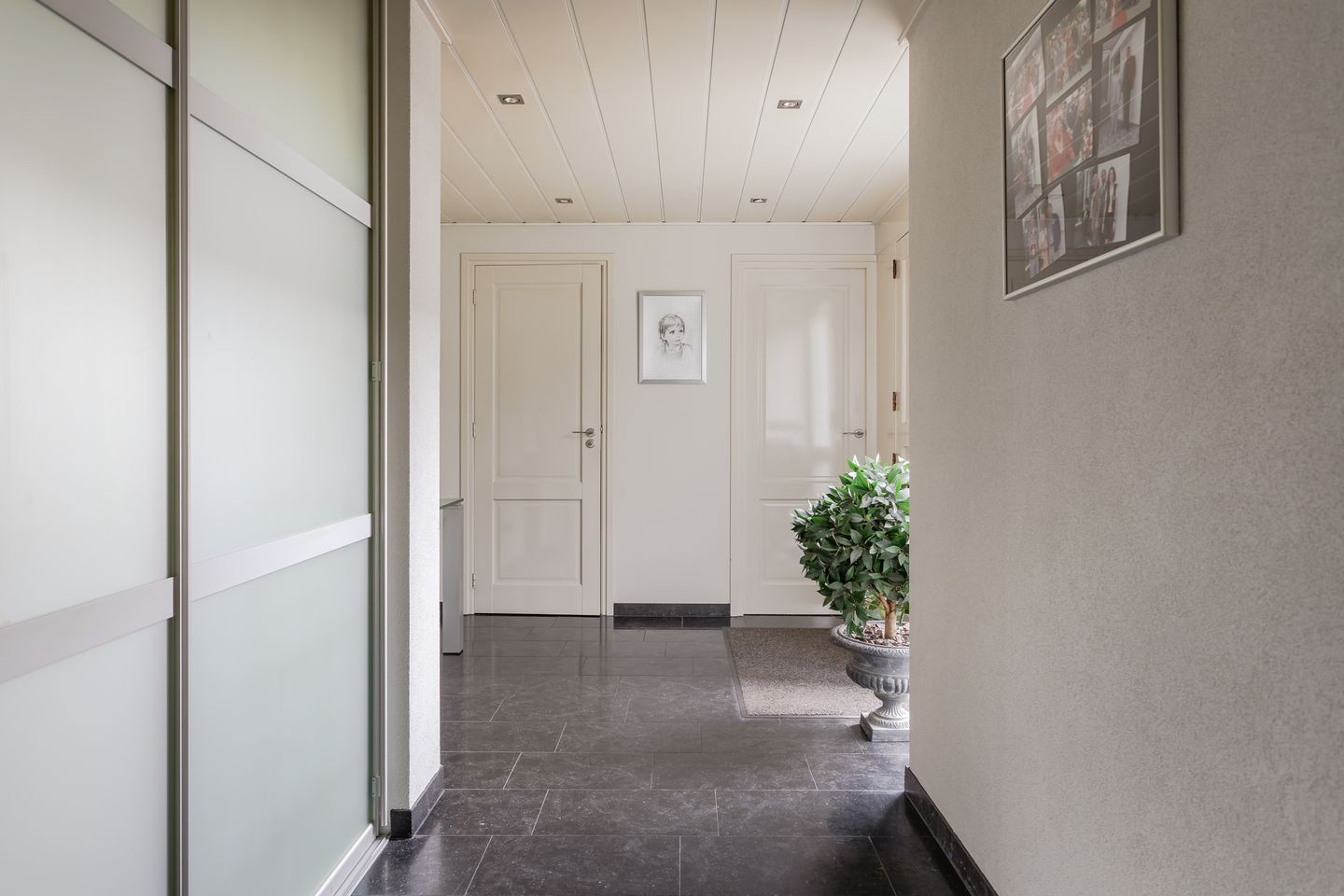 Photo 4 of Pieter Taemszstraat 26