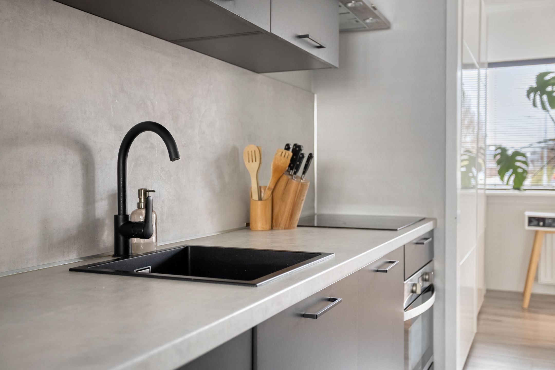 Photo 12 of Van Hallstraat 6