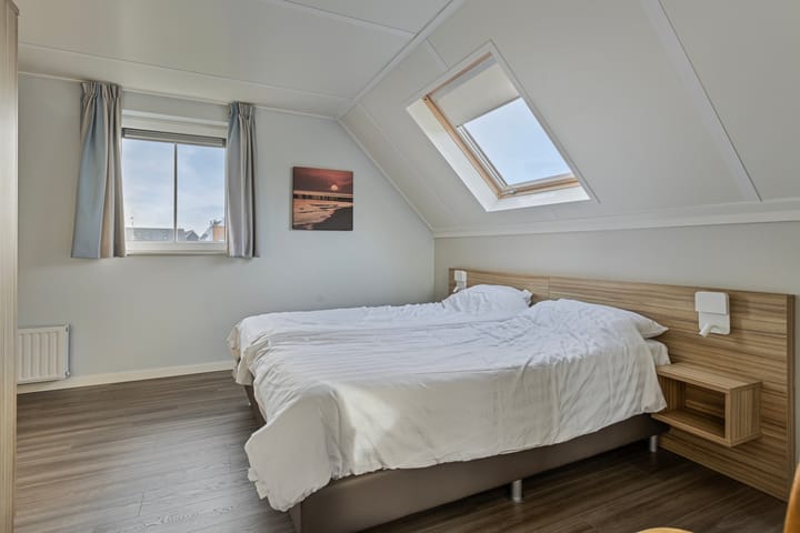 Foto 16 van Baanstpoldersedijk 4-118