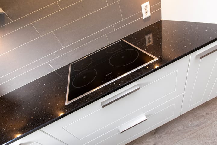 Photo 14 of Madelief 6