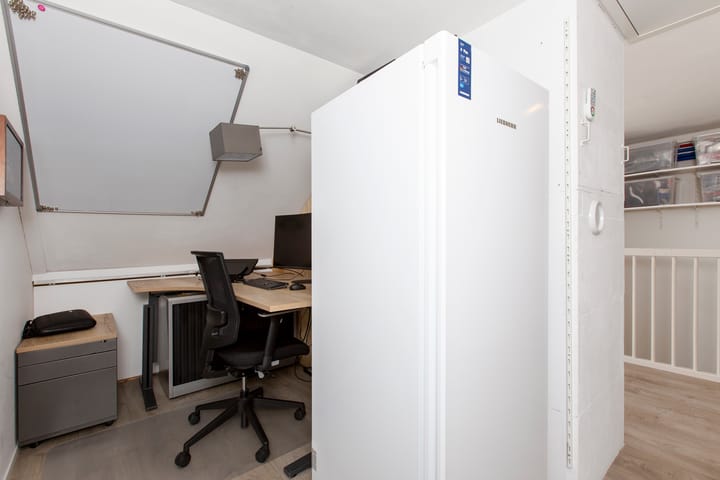 Photo 36 of Madelief 6