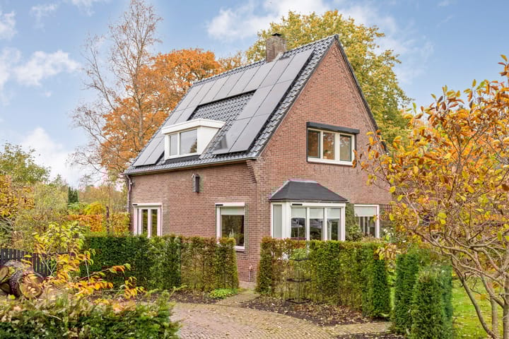 Photo 3 of Hoofdstraat 10