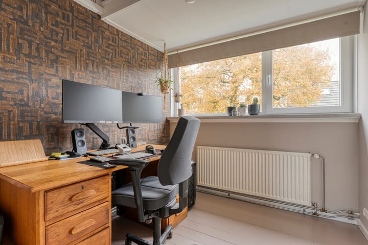 Photo 23 of Hoofdstraat 10