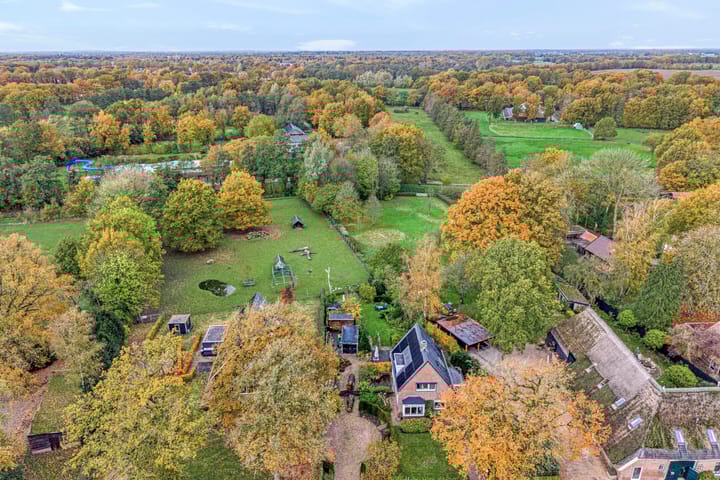 Photo 29 of Hoofdstraat 10