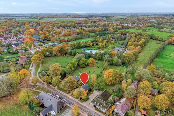 Photo 31 of Hoofdstraat 10