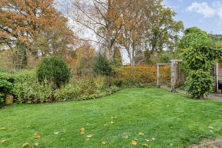 Photo 43 of Hoofdstraat 10