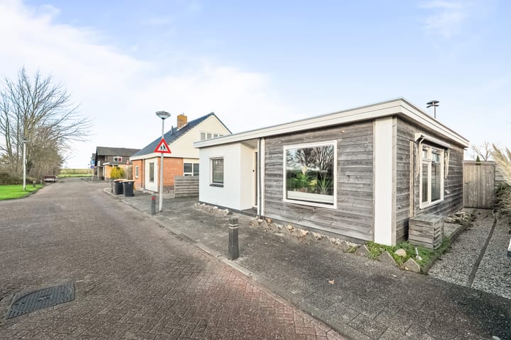 Photo 5 of Irisstraat 9