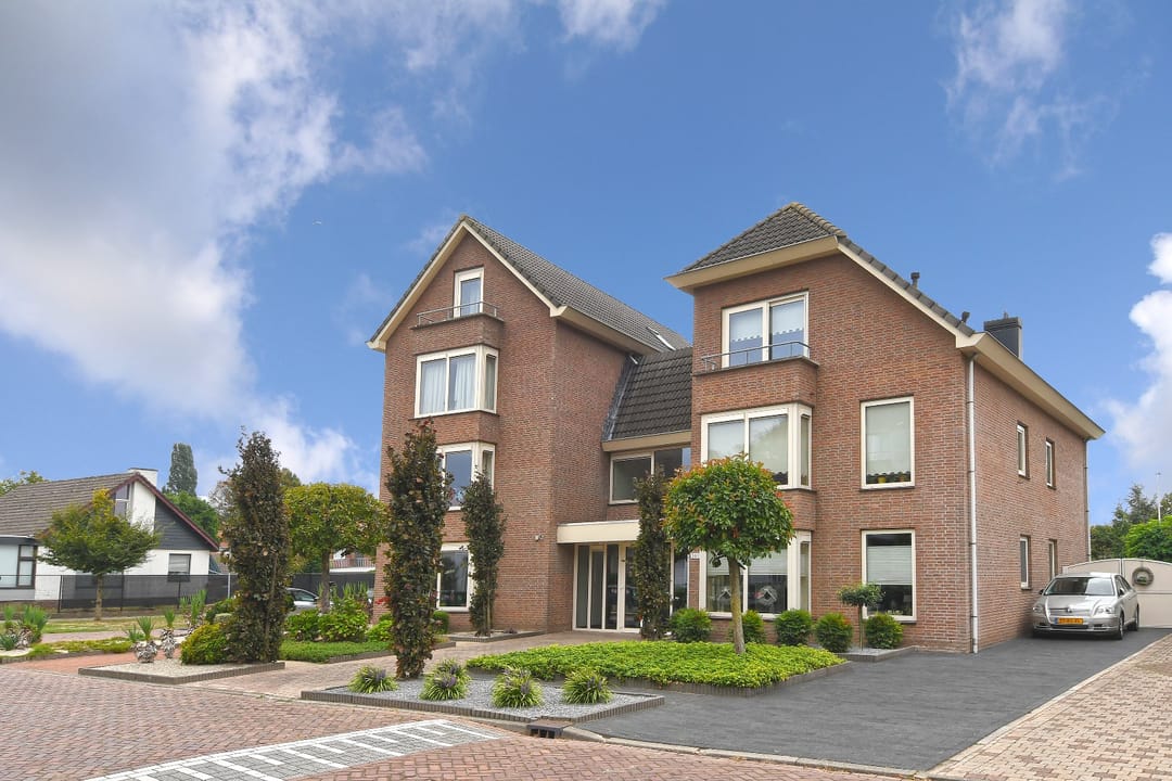 Photo 26 of Broekstraat 46