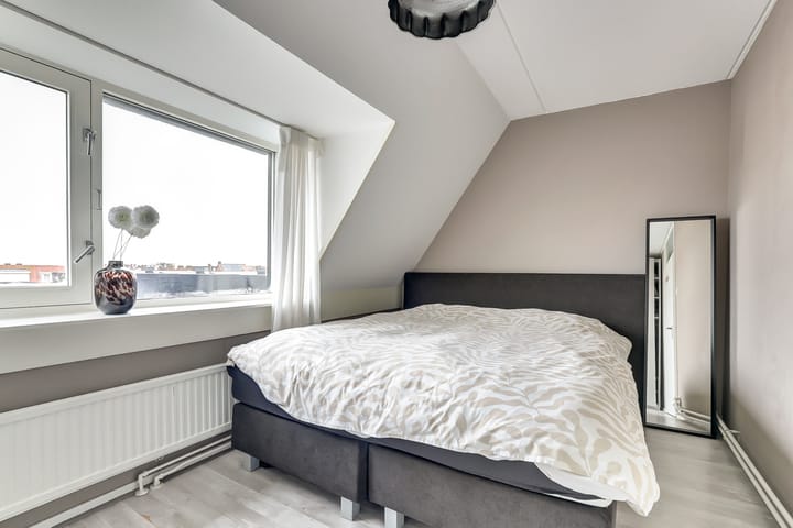 Photo 4 of Secretaris Varkevisserstraat 52-B