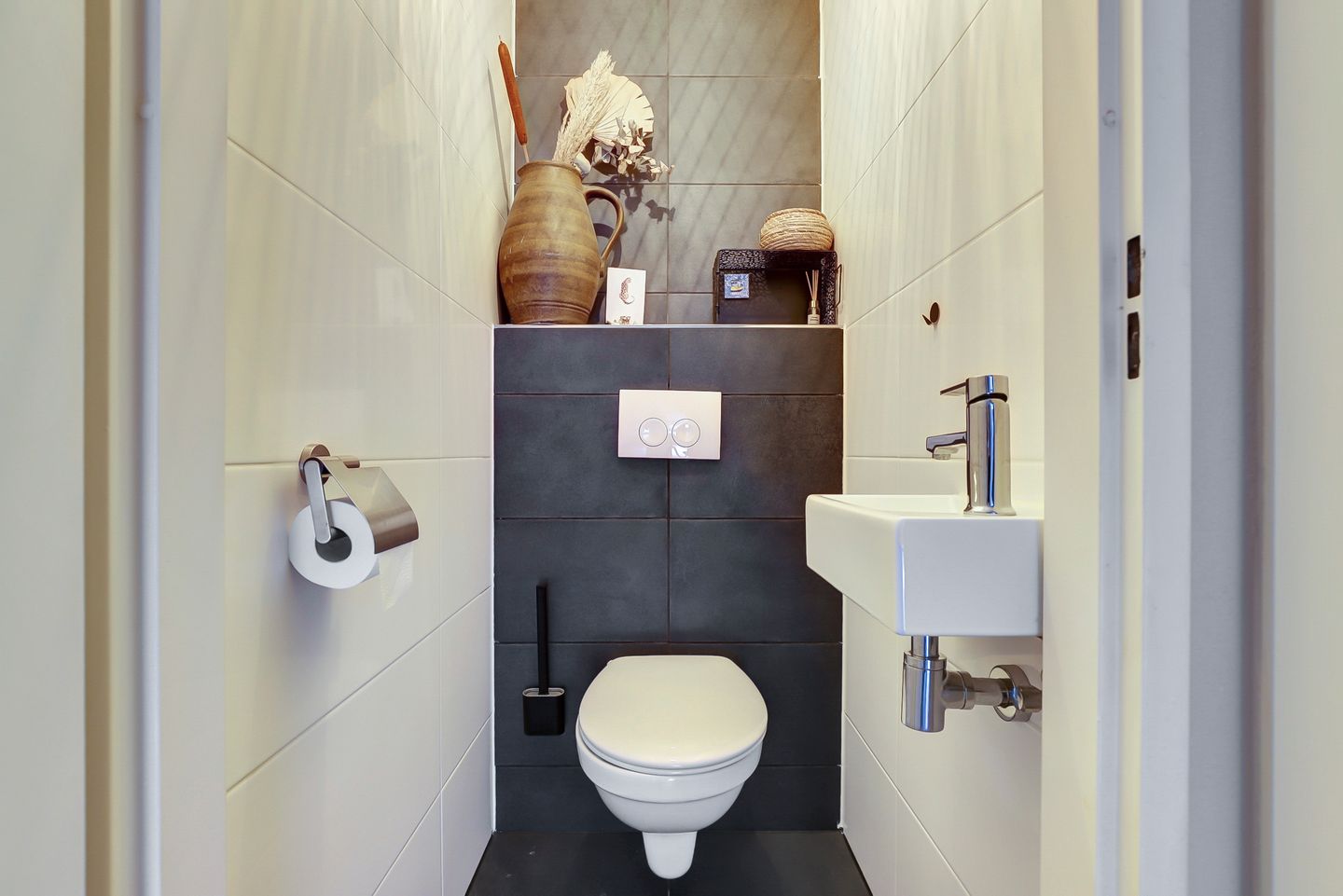 Foto 14 van Secretaris Varkevisserstraat 52-B