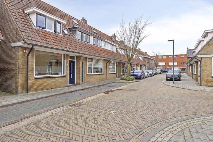 Foto 25 van Bavinckstraat 19