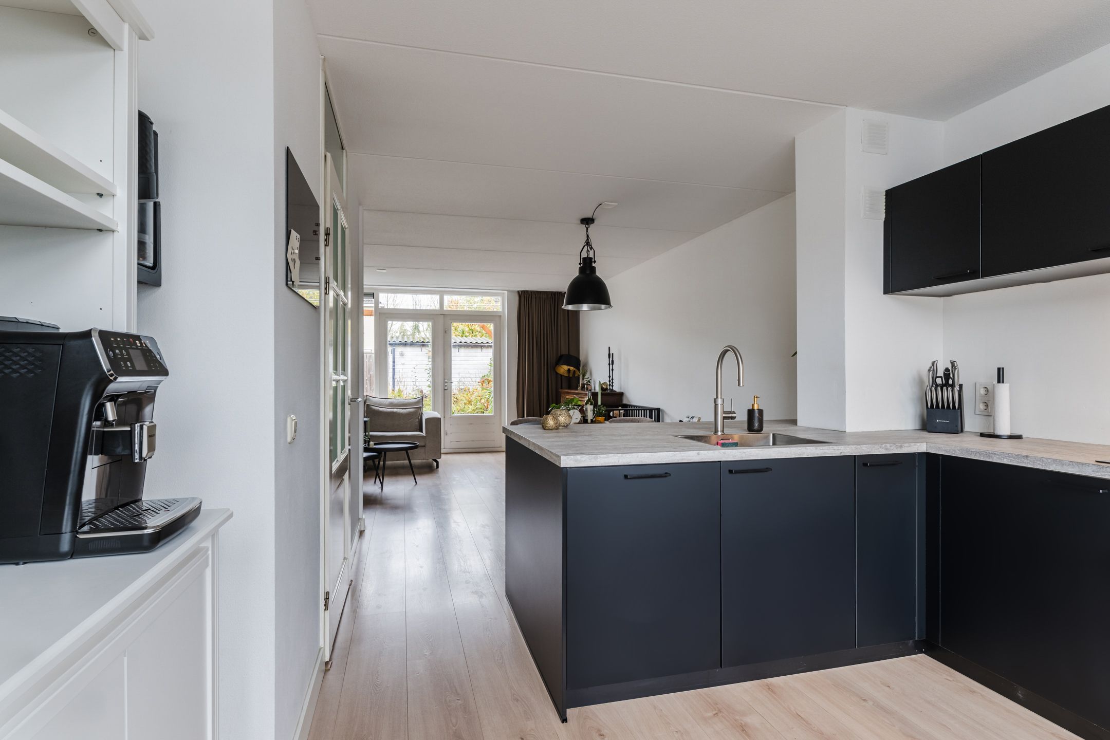 Foto 6 van Megenstraat 67