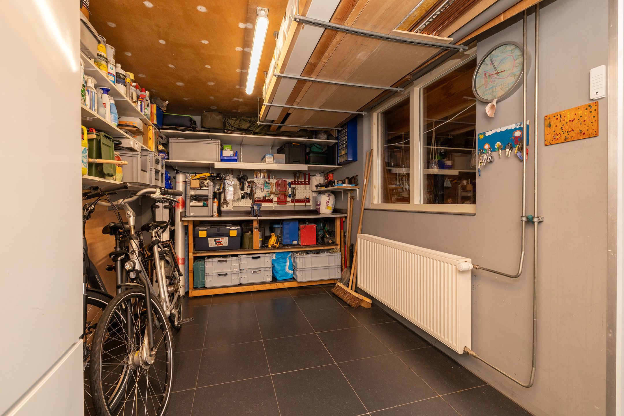 Foto 18 van IJmuiderstraat 35