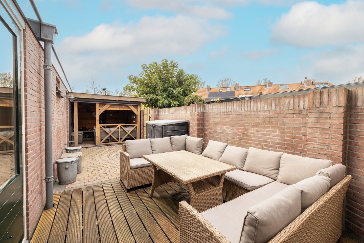 Foto 20 van IJmuiderstraat 35