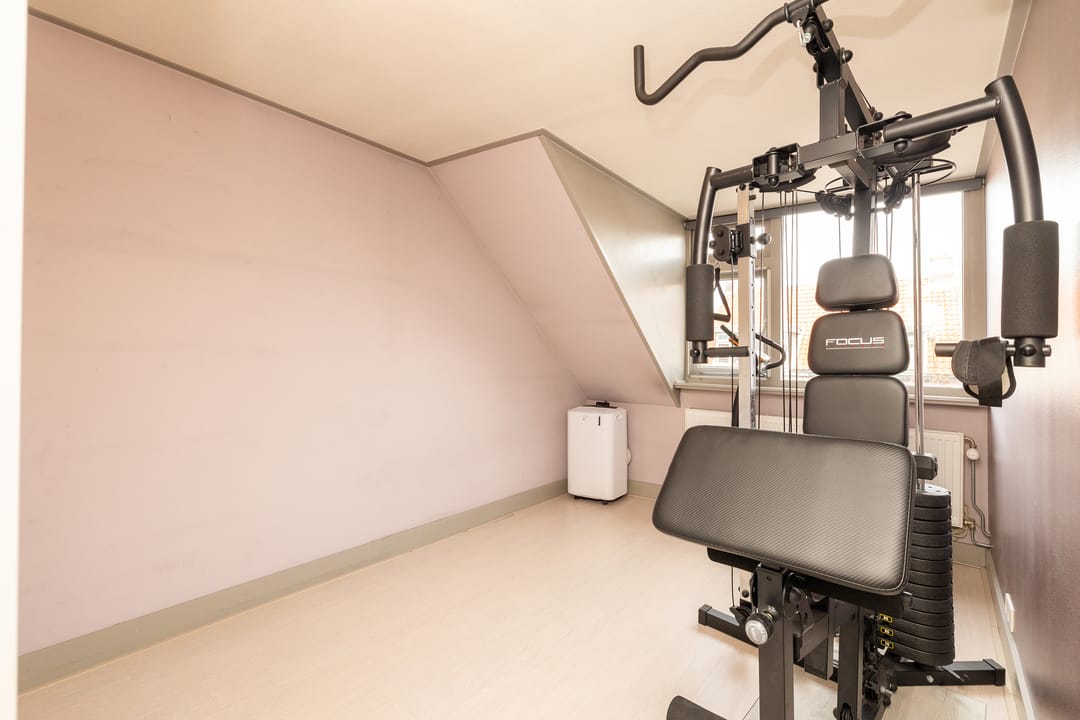 Foto 31 van IJmuiderstraat 35