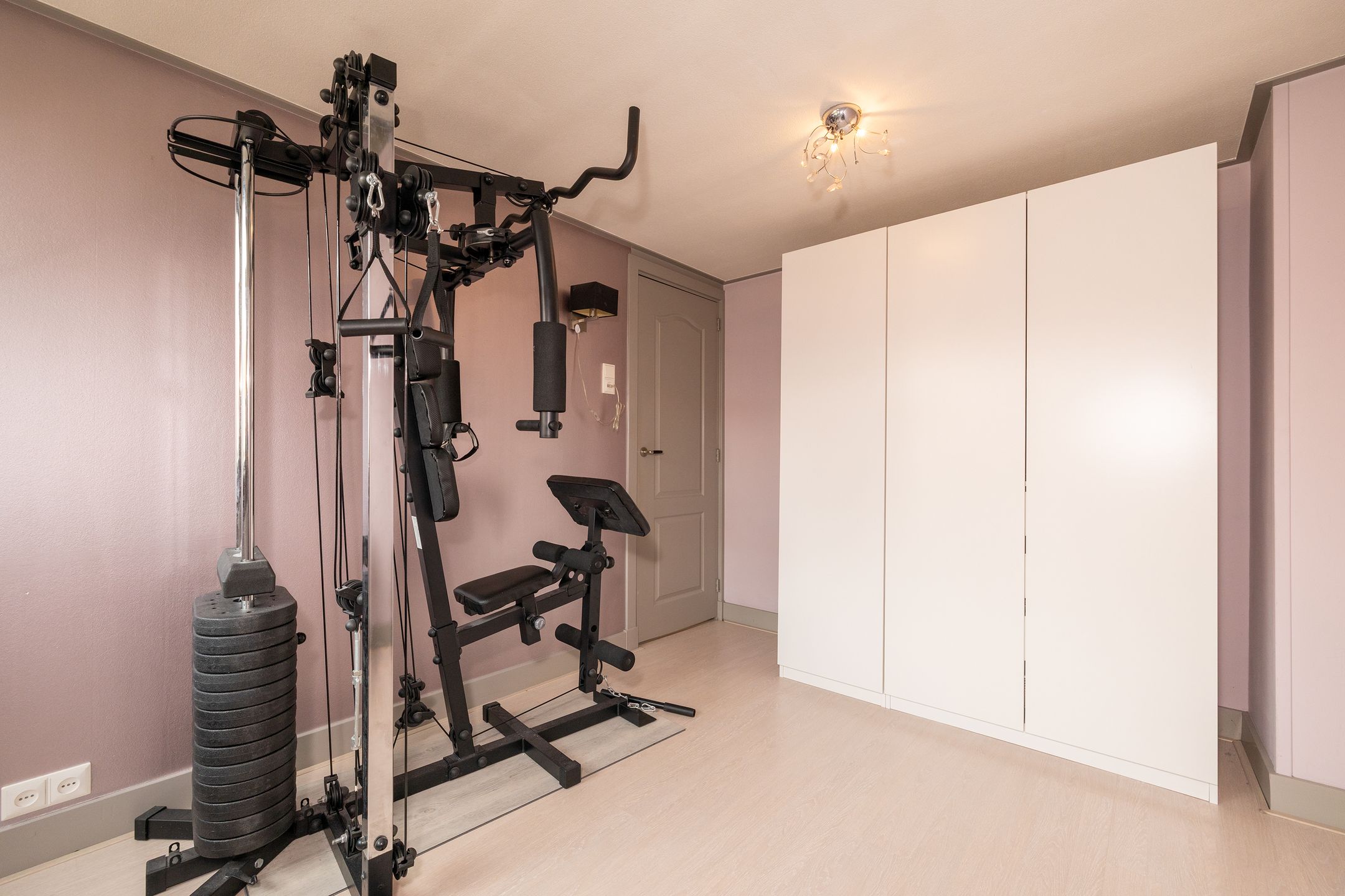 Foto 33 van IJmuiderstraat 35