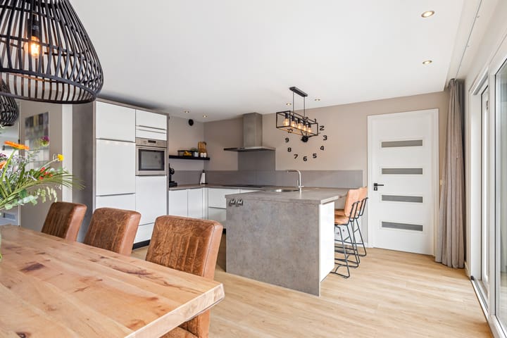 Photo 3 of Aldewei 10