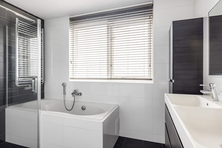 Photo 37 of Aldewei 10