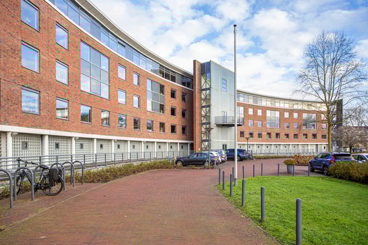 Photo 7 of Hendrika van Tussenbroeklaan 50