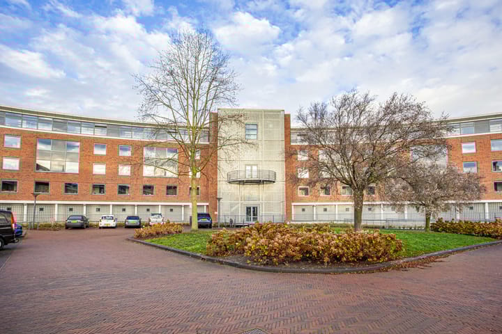 Photo 8 of Hendrika van Tussenbroeklaan 50