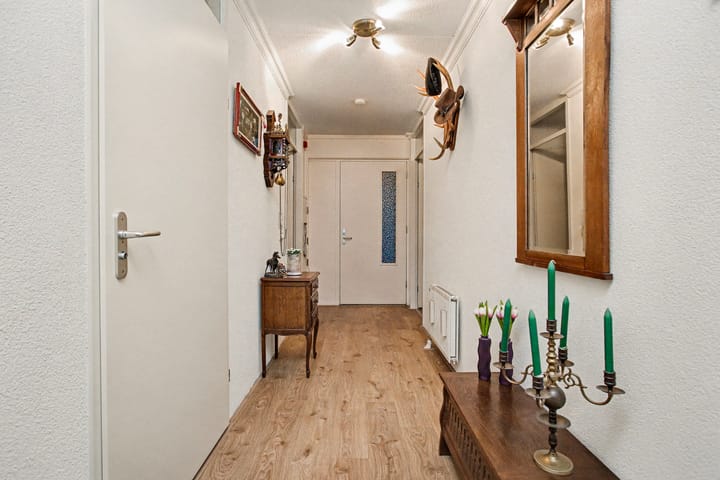 Photo 18 of Hendrika van Tussenbroeklaan 50