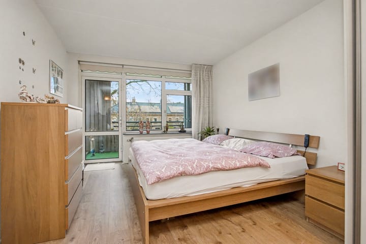 Photo 29 of Hendrika van Tussenbroeklaan 50