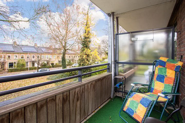 Photo 32 of Hendrika van Tussenbroeklaan 50