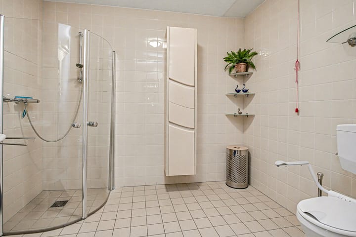 Photo 34 of Hendrika van Tussenbroeklaan 50