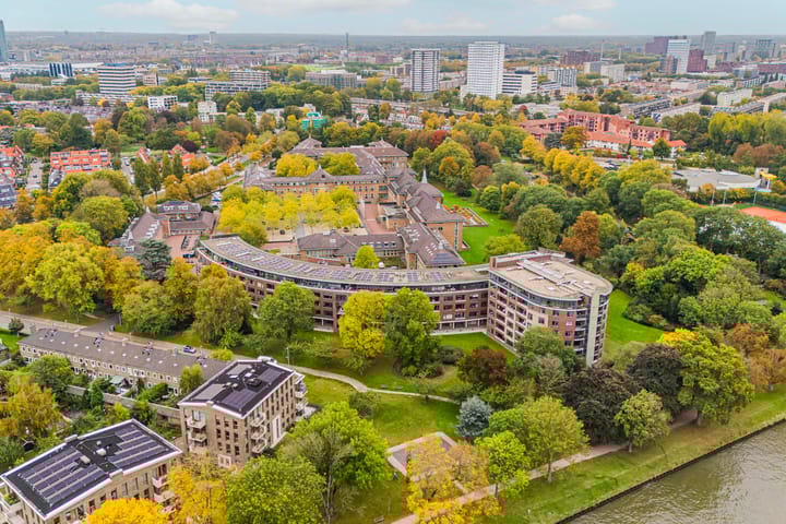 Photo 45 of Hendrika van Tussenbroeklaan 50