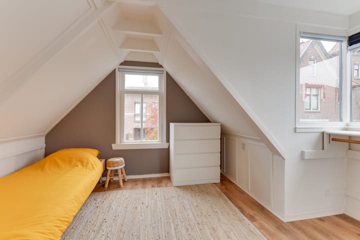 Photo 19 of Brugstraat 1