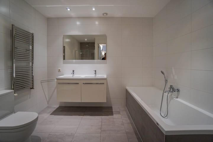 Photo 12 of Albrecht Dürerstraat 33-H