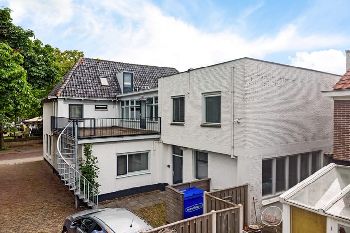 Foto 40 van Tuinstraat 6