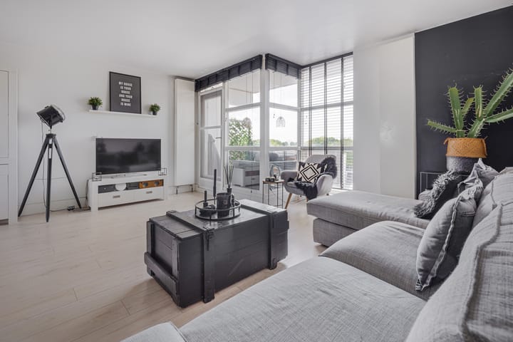 Foto 2 van Muiderbos 194