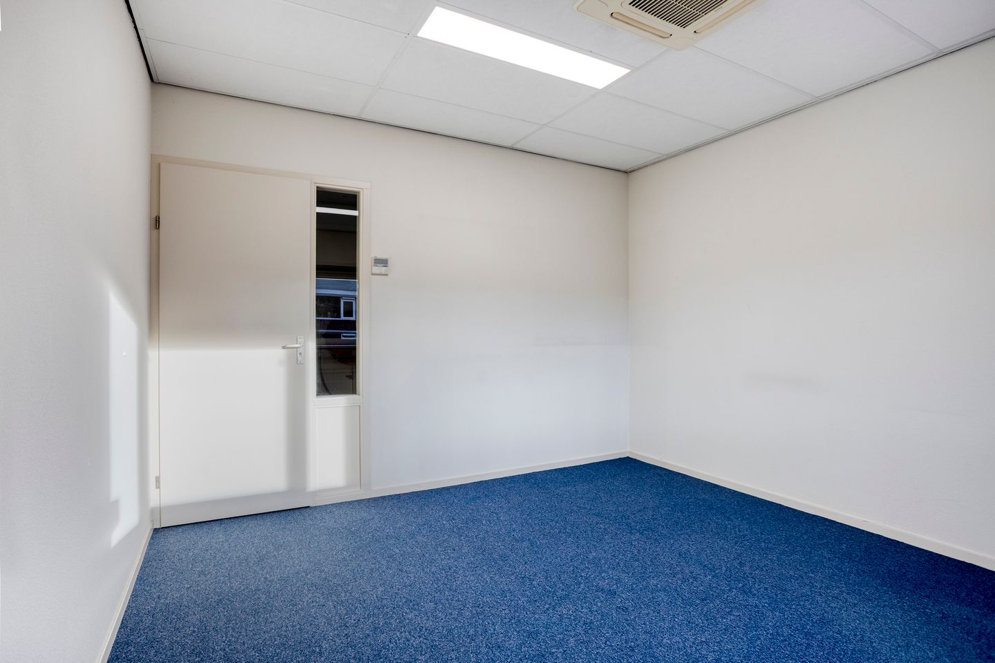 Bekijk foto 4 van Jac. P. Thijsselaan 55